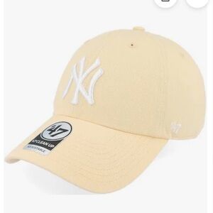 '47 Brand Light Yellow Yankees Hat